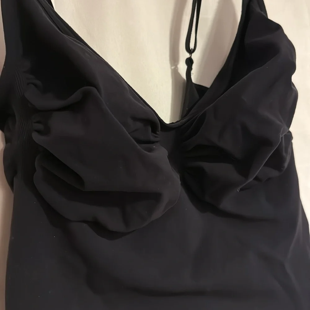 Skims shareware bodysuit thong - Picture 5 of 7